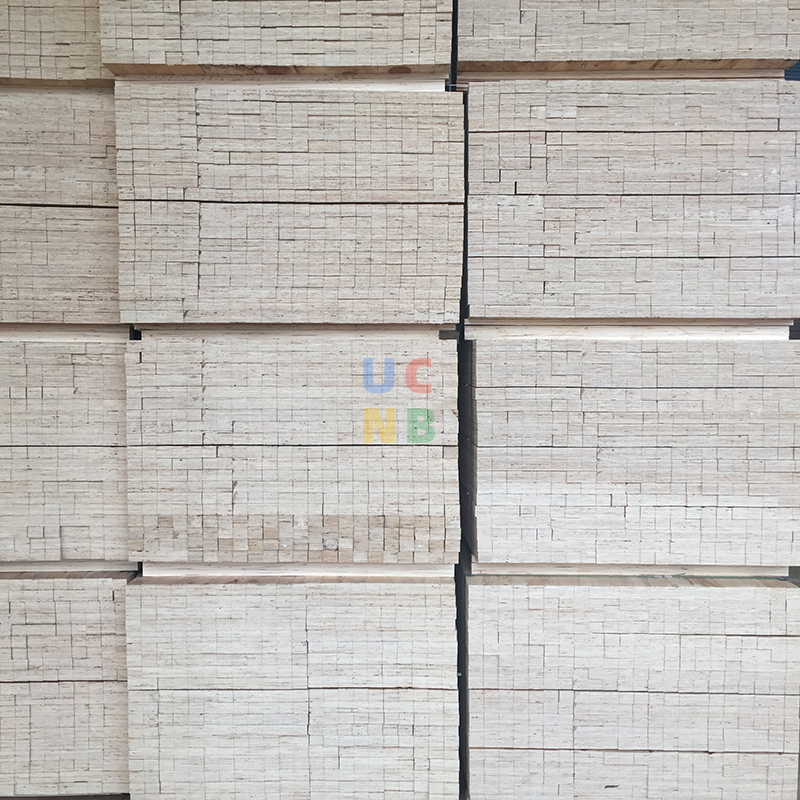 Kiln-Dried Pine Timber Beams and LVL for Building Strength